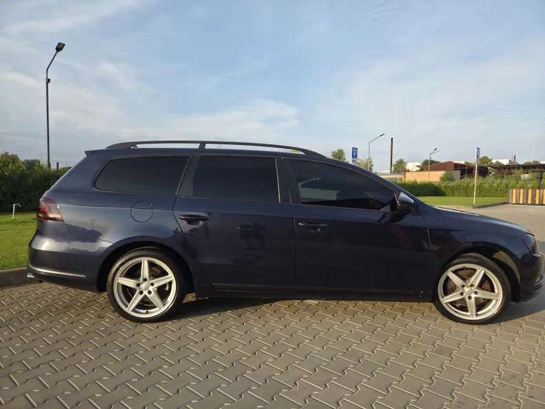 Volkswagen Passat 2012 - 7