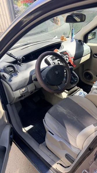 Renault Megane 2004 - 6