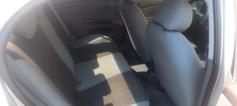 Kia Rio 2010 - 8