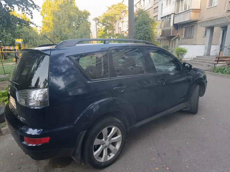 Mitsubishi Outlander 2012 - 7