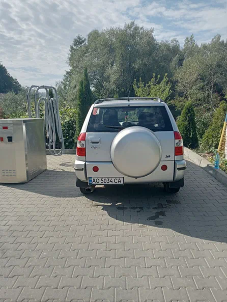 Chery Tiggo (T11) 2008 - 5