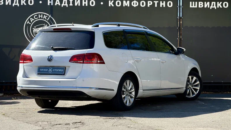 Volkswagen Passat 2011 - 2