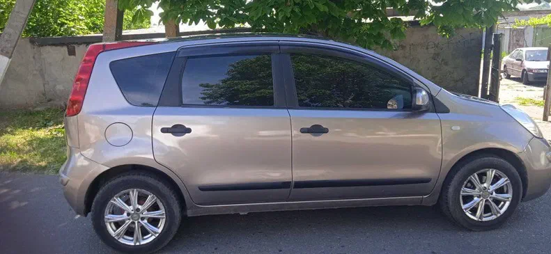 Nissan Note 2006 - 1