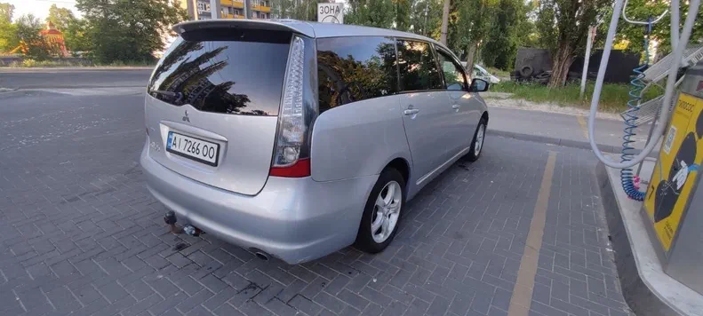 Mitsubishi Grandis 2006 - 4