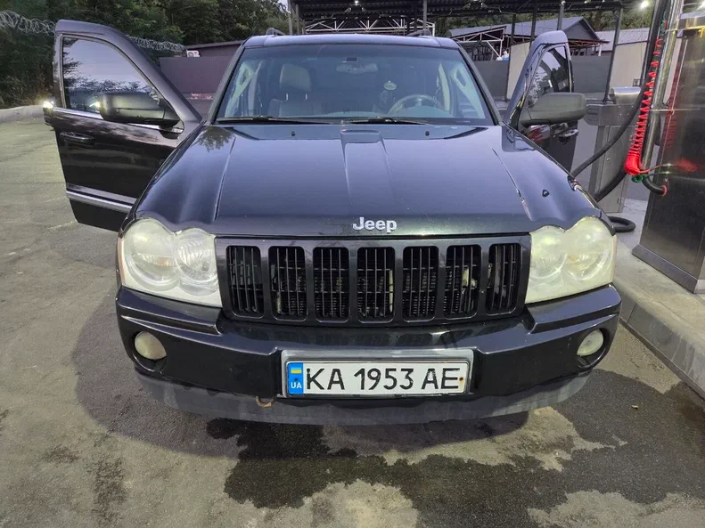 Jeep Grand Cherokee 2005 - 1