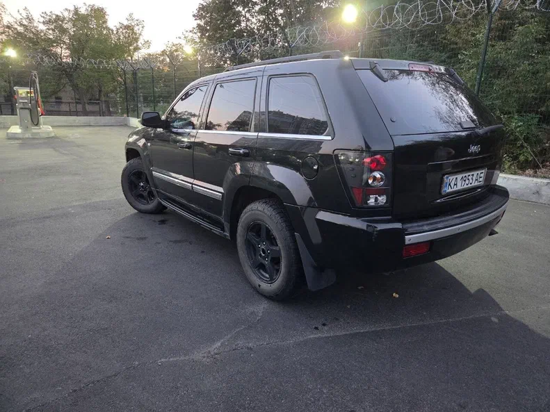 Jeep Grand Cherokee 2005 - 4