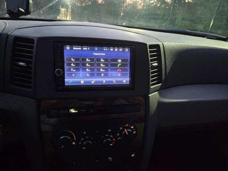 Jeep Grand Cherokee 2005 - 8
