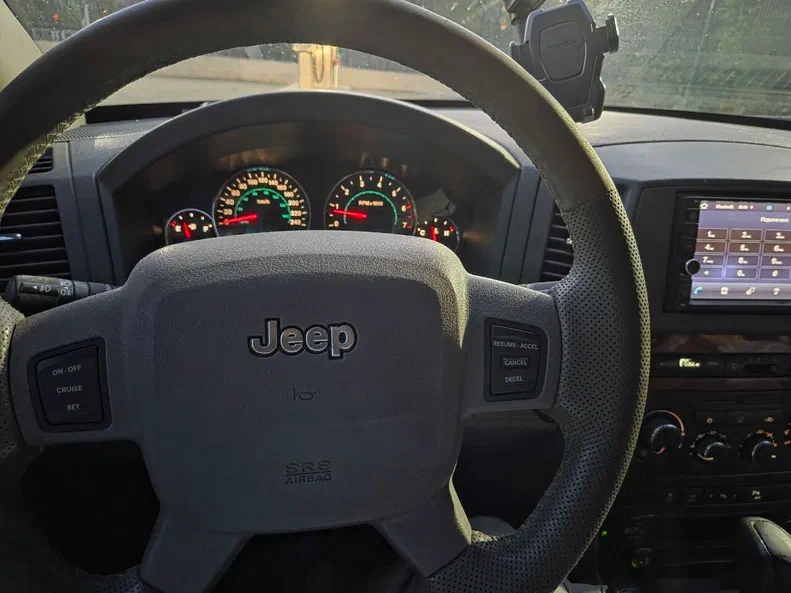 Jeep Grand Cherokee 2005 - 11