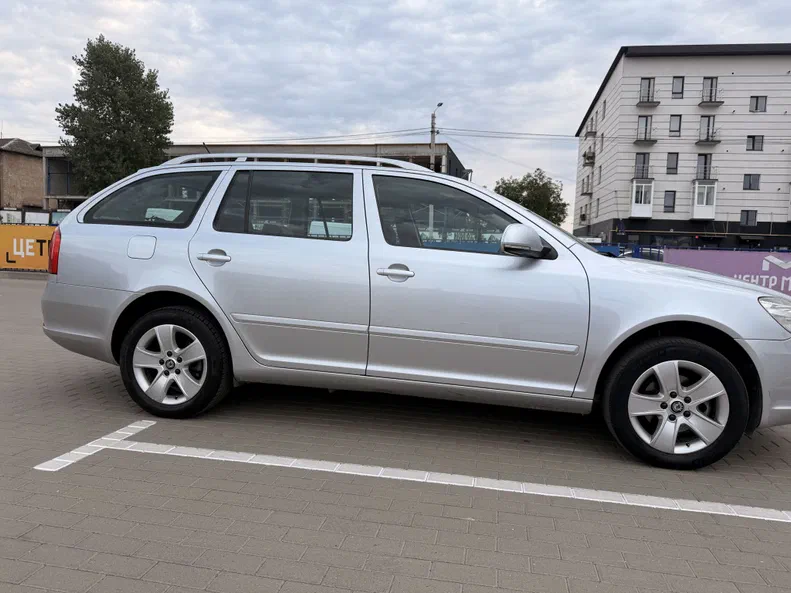 Skoda Octavia 2011 - 2
