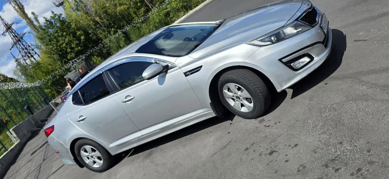 Kia K5 2014 - 2