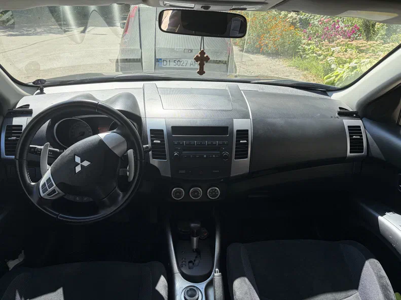 Mitsubishi Outlander 2007 - 7