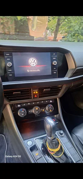Volkswagen Jetta 2018 - 6