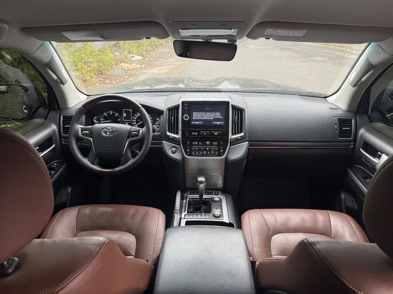 Toyota Land Cruiser 2019 - 12