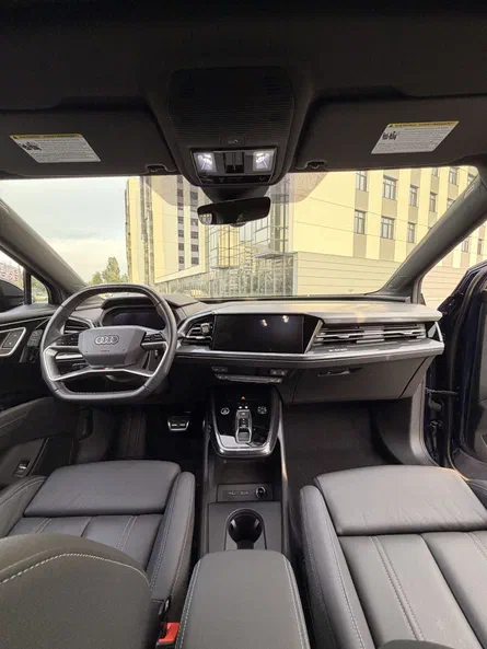 Audi Q4 e-tron 2023 - 5