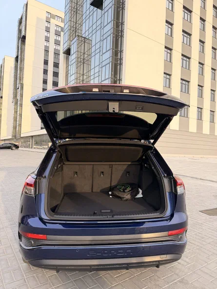 Audi Q4 e-tron 2023 - 4