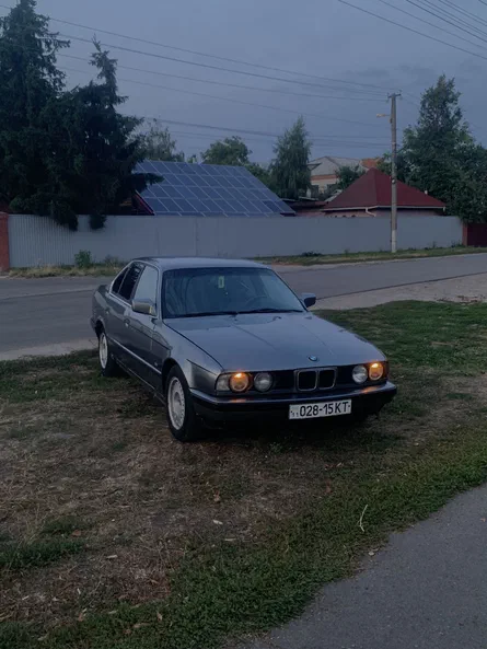 BMW 5 серія 1989 - 9