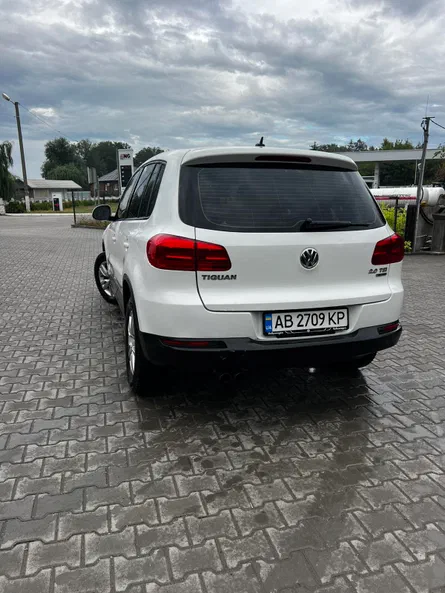 Volkswagen Tiguan 2012 - 4
