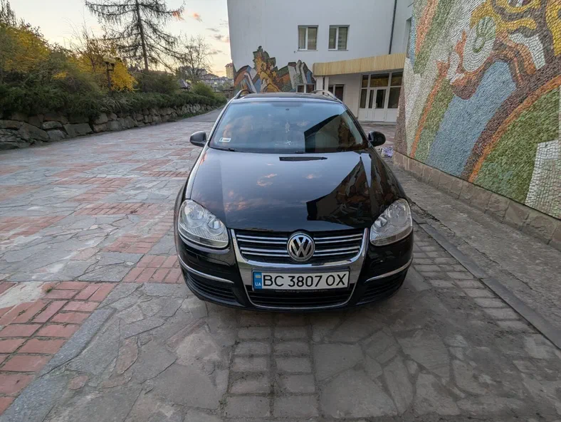 Volkswagen Golf 2008 - 1
