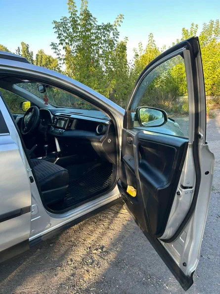 Toyota RAV4 2013 - 9