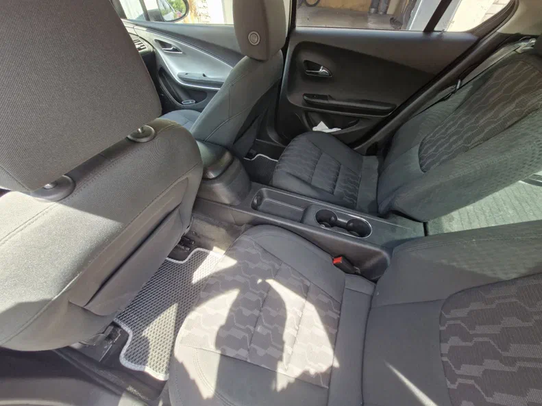 Chevrolet Volt 2011 - 16