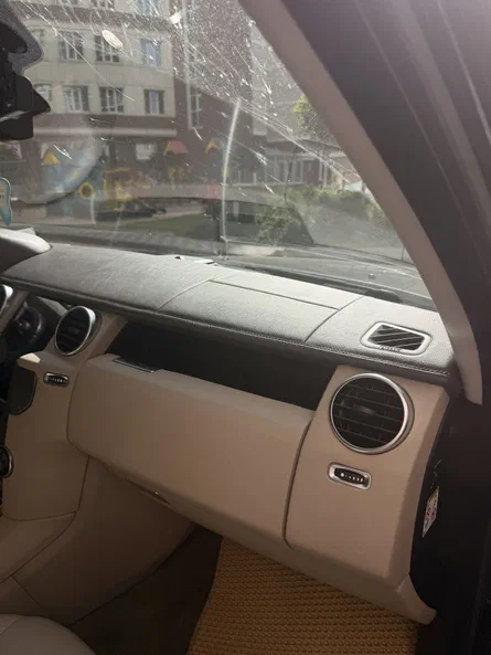 Land Rover Discovery 2013 - 4