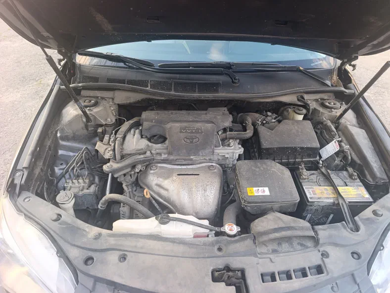 Toyota Camry 2016 - 17