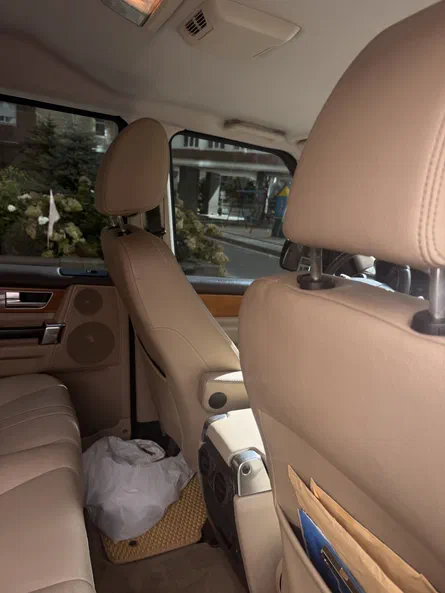 Land Rover Discovery 2013 - 18
