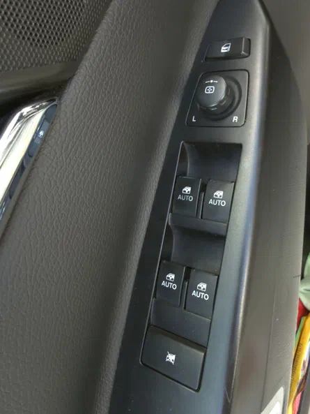 Opel Antara 2011 - 12