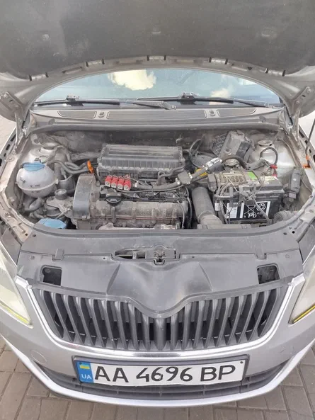 Skoda Fabia 2011 - 6