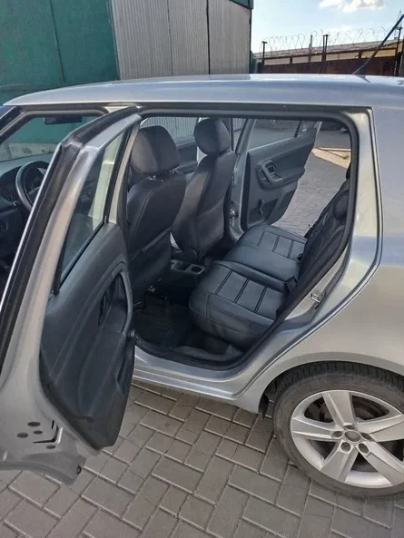 Skoda Fabia 2011 - 2