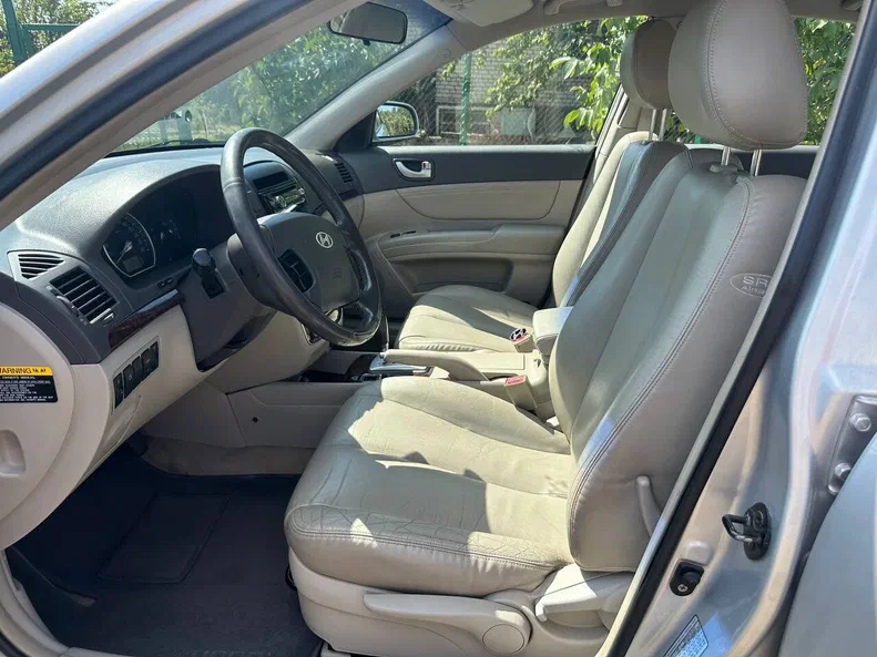 Hyundai Sonata 2006 - 11
