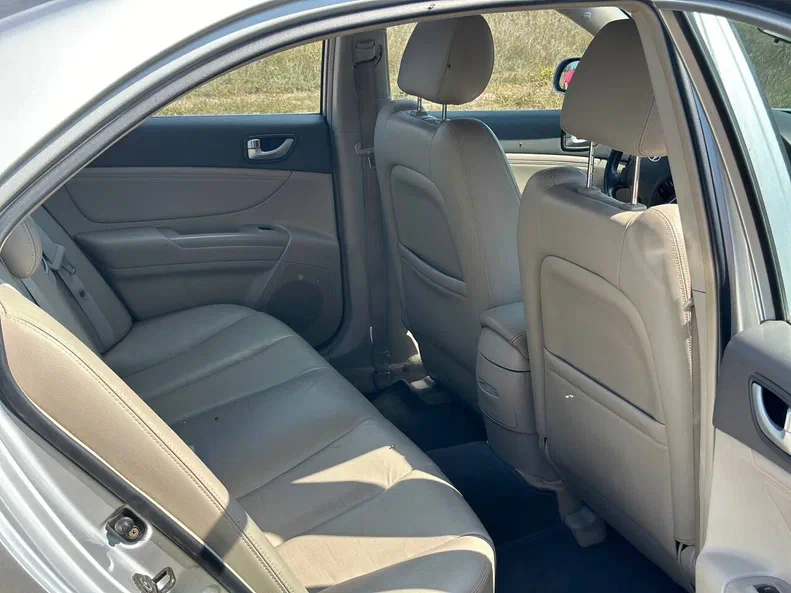 Hyundai Sonata 2006 - 13