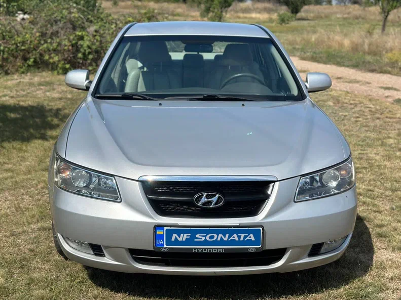 Hyundai Sonata 2006 - 1
