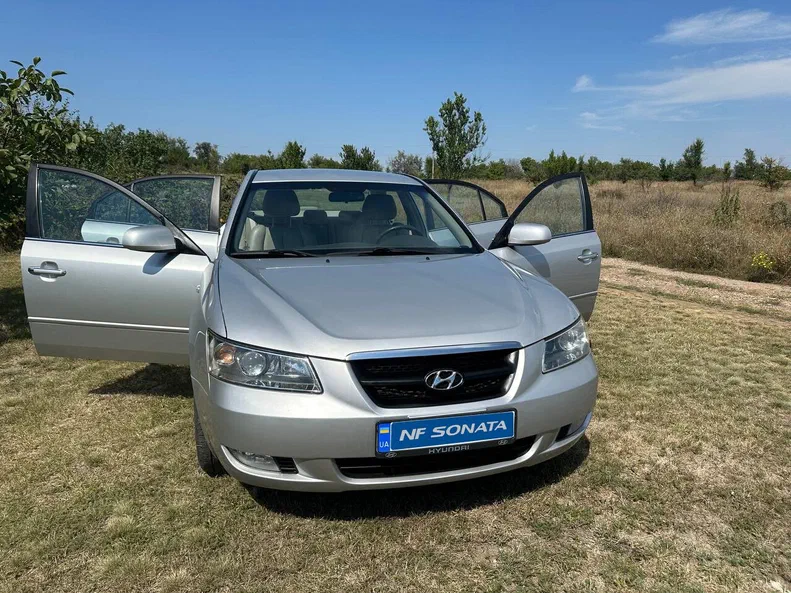Hyundai Sonata 2006 - 17