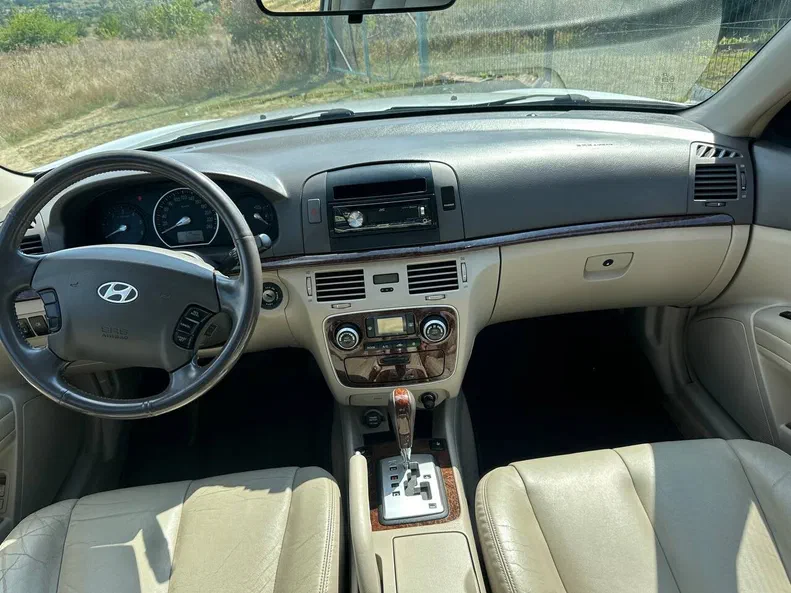 Hyundai Sonata 2006 - 10