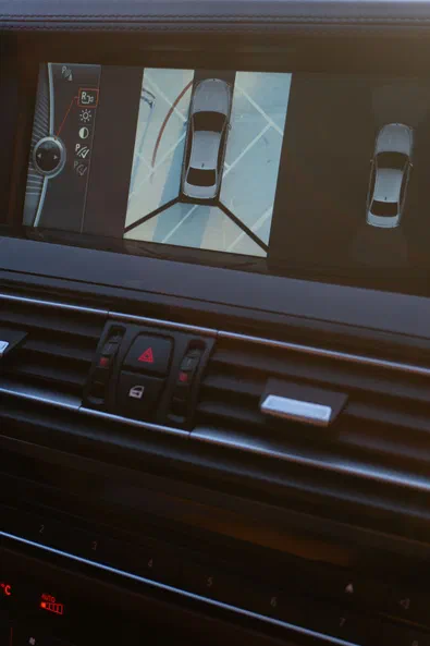 BMW 5 серія 2012 - 9