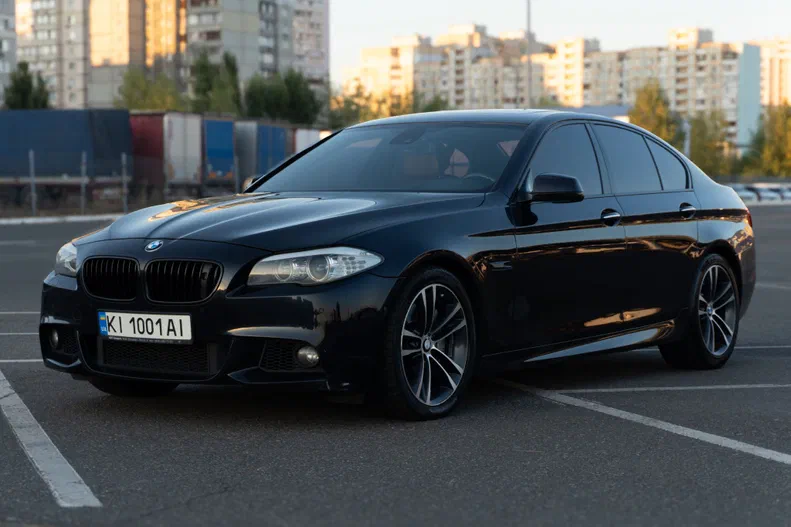 BMW 5 серія 2012 - 0