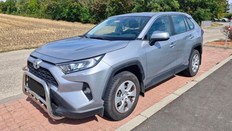 Toyota RAV4 2020 - 1