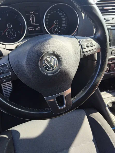 Volkswagen Golf 2011 - 4