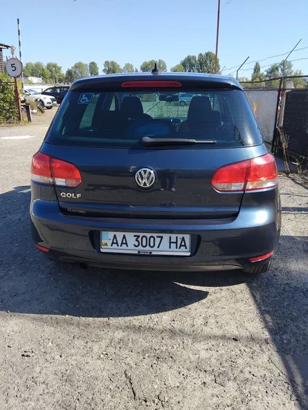 Volkswagen Golf 2011 - 2