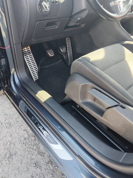 Volkswagen Golf 2011 - 5