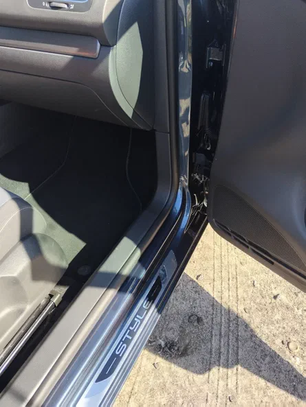Volkswagen Golf 2011 - 10