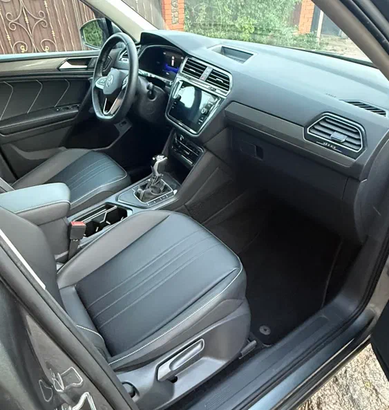 Volkswagen Tiguan 2024 - 11