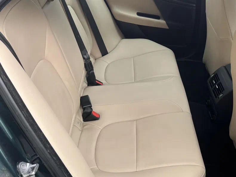 Jaguar XE 2016 - 1