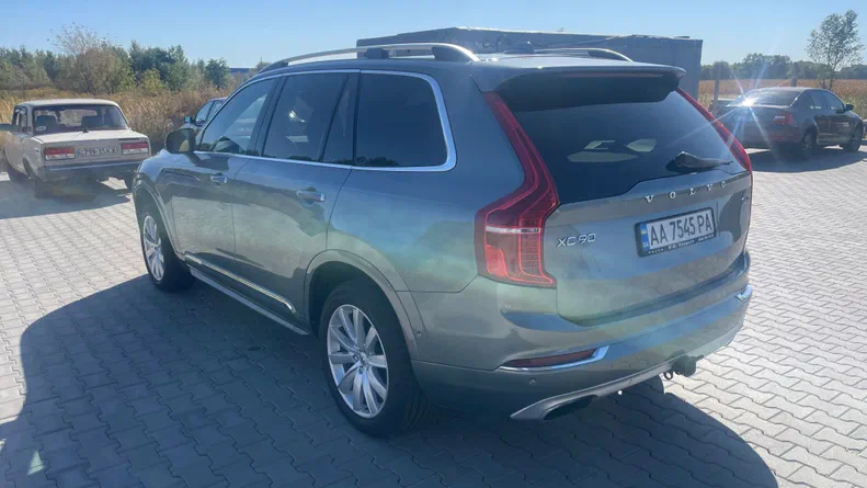 Volvo XC90 2016 - 6
