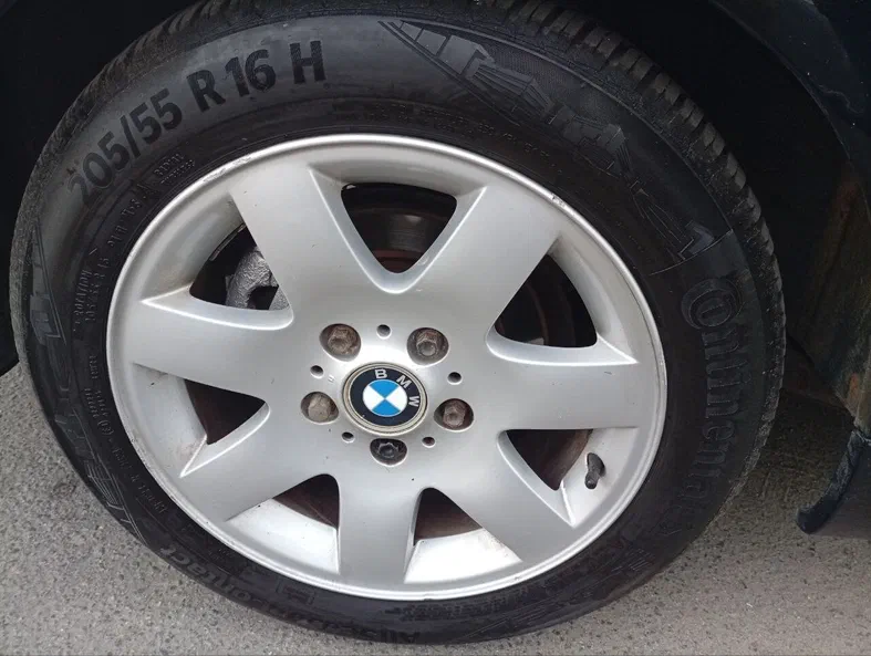 BMW 3 серія 2001 - 7