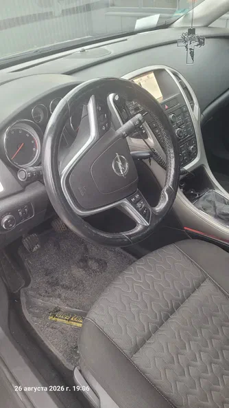 Opel Astra 2013 - 4