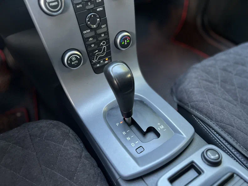 Volvo V50 2011 - 21