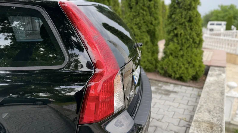 Volvo V50 2011 - 25