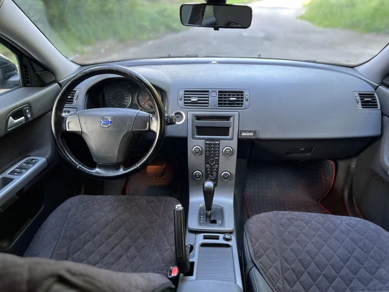 Volvo V50 2011 - 7
